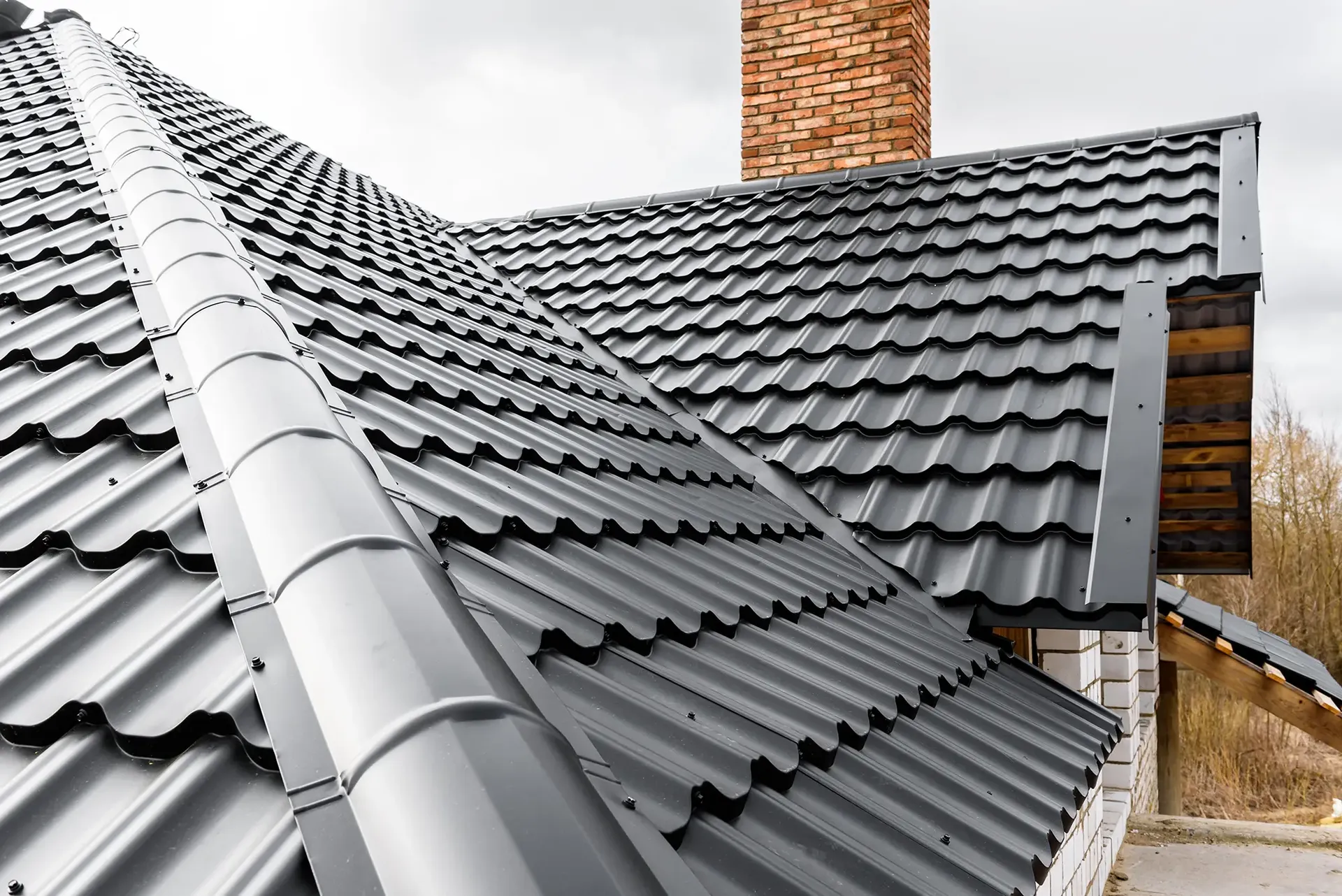 benefits-of-metal-roofs-01.webp
